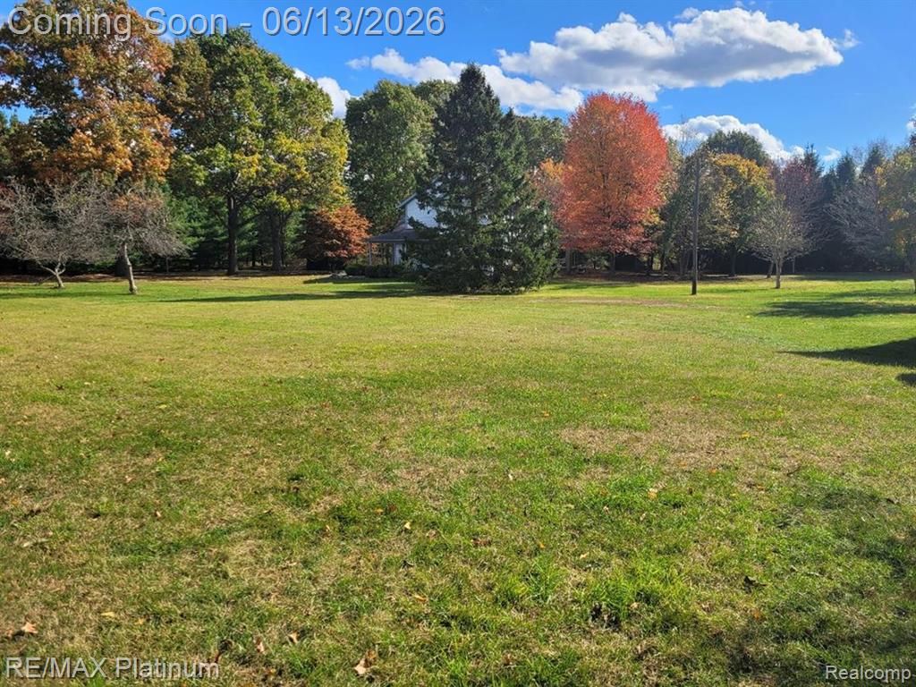 12902 Autumn Ridge Court Milford, MI 48380 - Photo 67 of 73