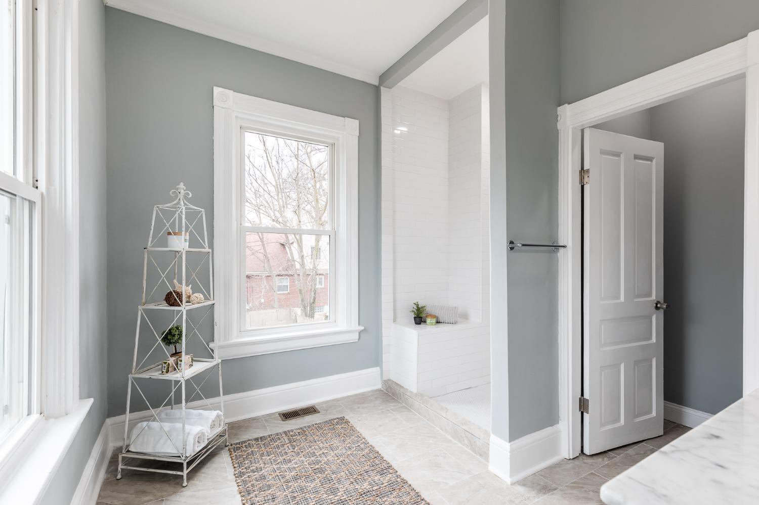 5703 Ridge Avenue Cincinnati, OH 45213 - Photo 14 of 39 Gallery Image 14