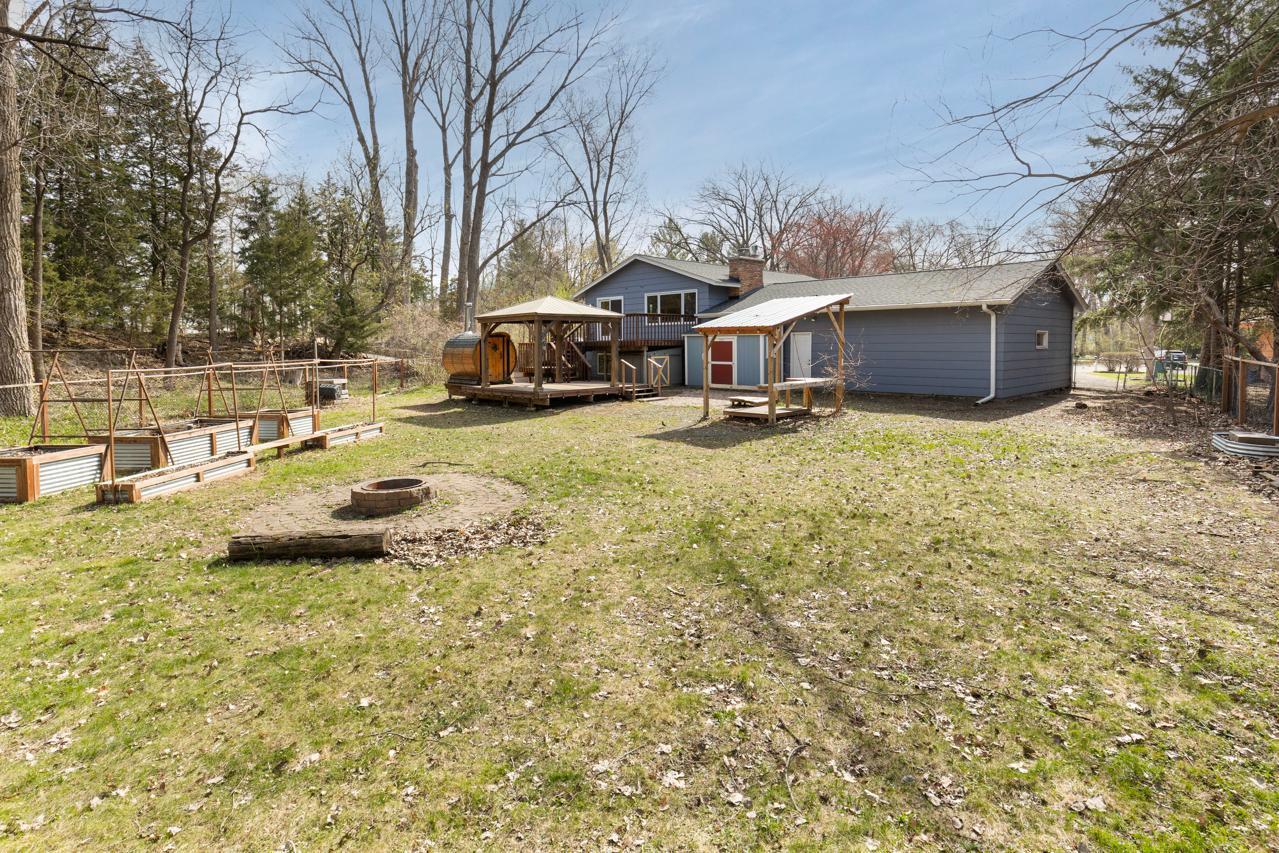 125 Pleasant Lane East Excelsior, MN 55331 - Photo 41 of 45