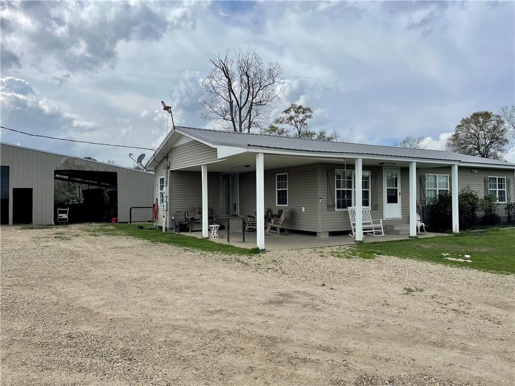 31467 Pea Ridge Road Albany, LA 70711 - Photo 1 of 13
