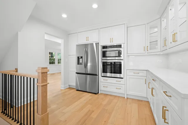 $1,329,000 | 1410 Berkley Court, Deerfield, IL 60015