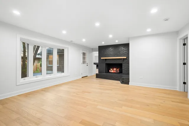 $1,329,000 | 1410 Berkley Court, Deerfield, IL 60015