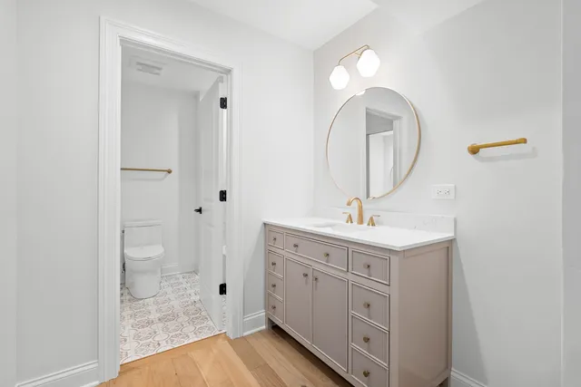 $1,329,000 | 1410 Berkley Court, Deerfield, IL 60015