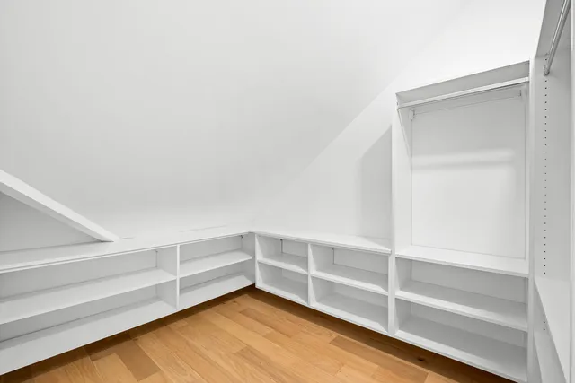 $1,329,000 | 1410 Berkley Court, Deerfield, IL 60015