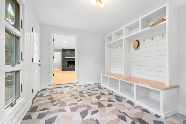 $1,329,000 | 1410 Berkley Court, Deerfield, IL 60015