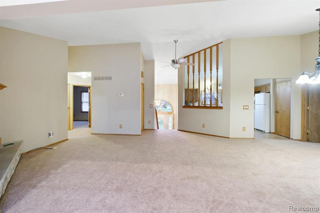 2235 Hiller Road West Bloomfield, MI 48324 - Photo 22 of 38