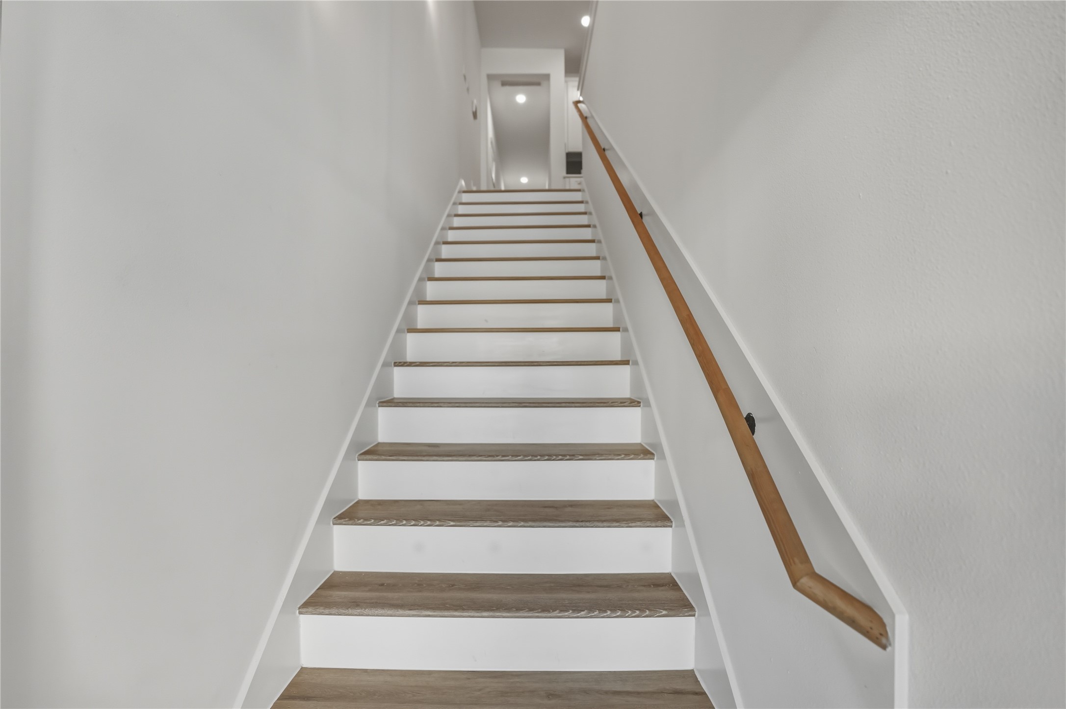 8017 B Cora Street Houston, TX 77088 - Photo 3 of 29 a view of entryway