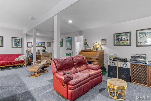 $469,900 | 1473 Grey Wolf Drive, Imperial, MO 63052