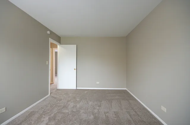 $2,150 | 304 Walnut Circle, Bolingbrook, IL 60440