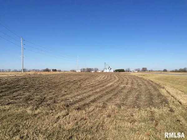 $199,000 | 67 Ave Roseville Il 61473 Avenue, Roseville, IL 61473