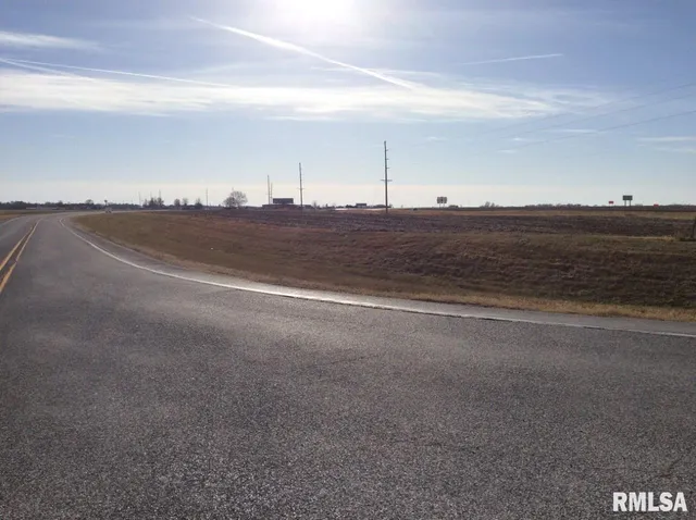 $199,000 | 67 Ave Roseville Il 61473 Avenue, Roseville, IL 61473