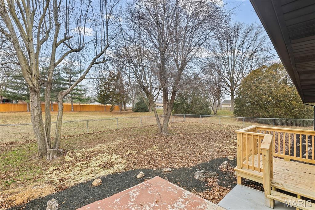 877 Longhi Road Collinsville, IL 62234 - Photo 11 of 18