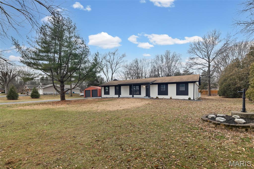 877 Longhi Road Collinsville, IL 62234 - Photo 3 of 18