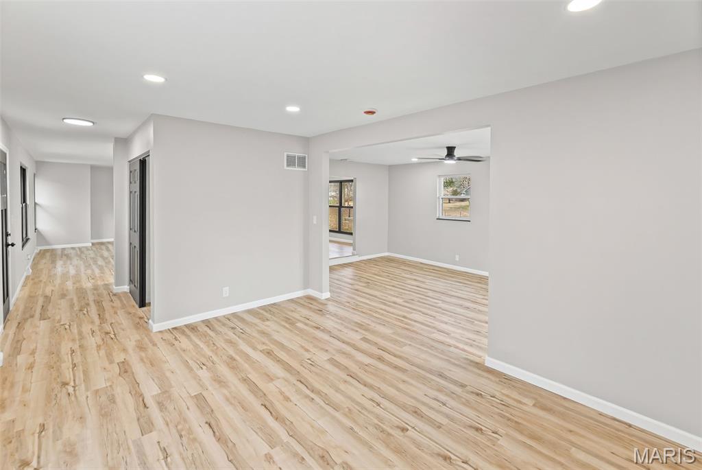 877 Longhi Road Collinsville, IL 62234 - Photo 8 of 18