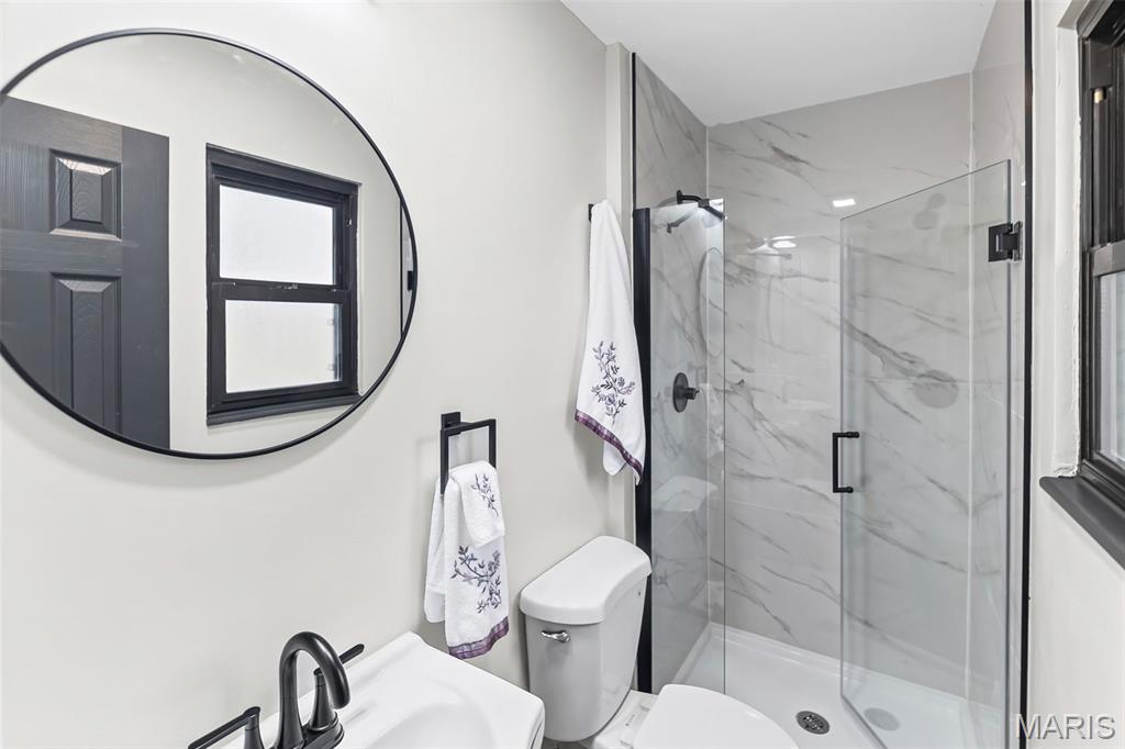 877 Longhi Road Collinsville, IL 62234 - Photo 10 of 18