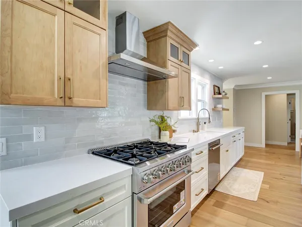 $1,410,000 | 2171 Stearnlee Avenue, Long Beach, CA 90815