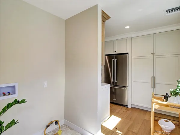 $1,410,000 | 2171 Stearnlee Avenue, Long Beach, CA 90815