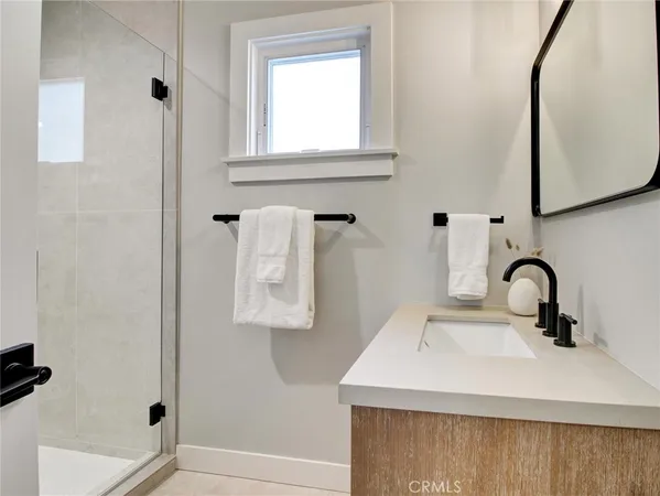 $1,410,000 | 2171 Stearnlee Avenue, Long Beach, CA 90815