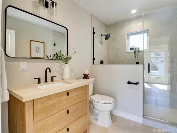 $1,410,000 | 2171 Stearnlee Avenue, Long Beach, CA 90815