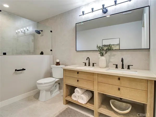 $1,410,000 | 2171 Stearnlee Avenue, Long Beach, CA 90815