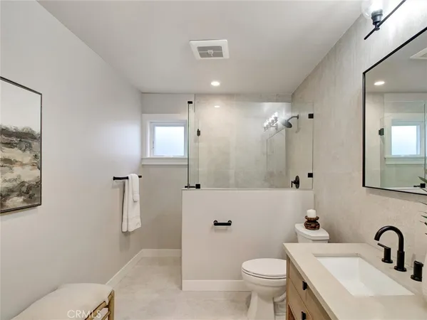 $1,410,000 | 2171 Stearnlee Avenue, Long Beach, CA 90815