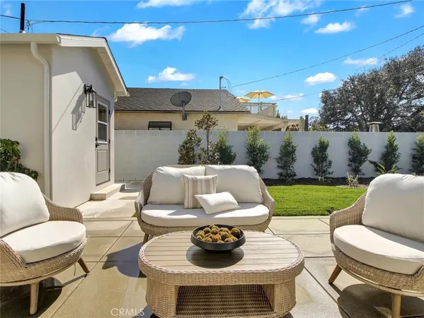 $1,410,000 | 2171 Stearnlee Avenue, Long Beach, CA 90815