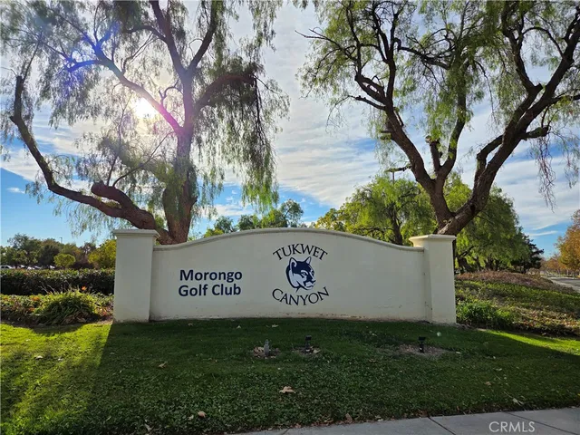 a view of a grassy field