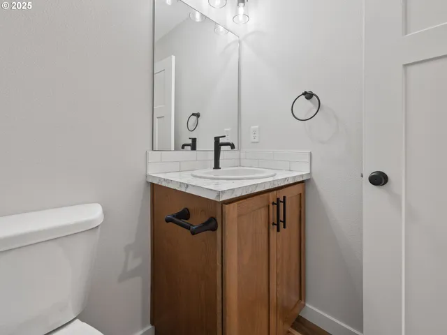 $409,000 | 1453 Southeast Marine Avenue, Lincoln City, OR 97367