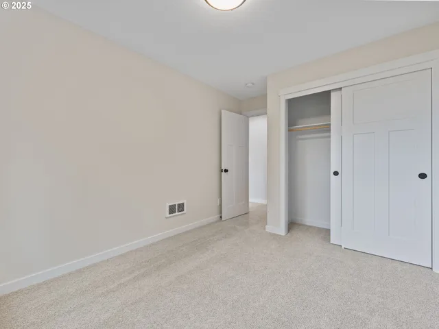 $409,000 | 1453 Southeast Marine Avenue, Lincoln City, OR 97367