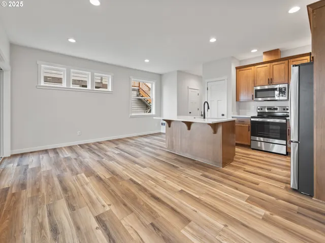 $409,000 | 1453 Southeast Marine Avenue, Lincoln City, OR 97367