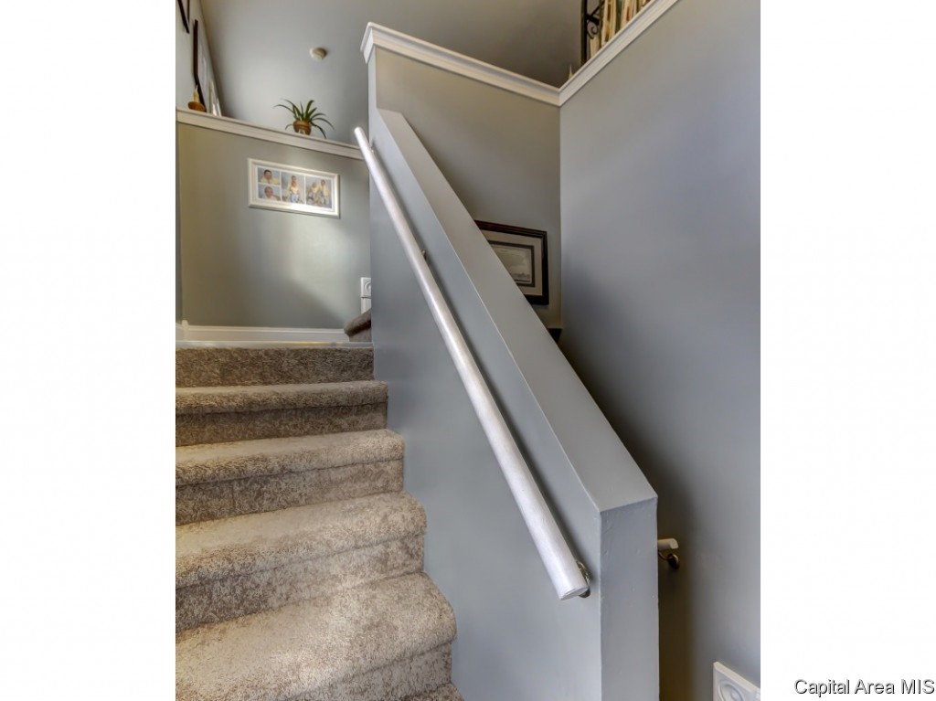 2440 Normal Drive Springfield, IL 62707 - Photo 18 of 33