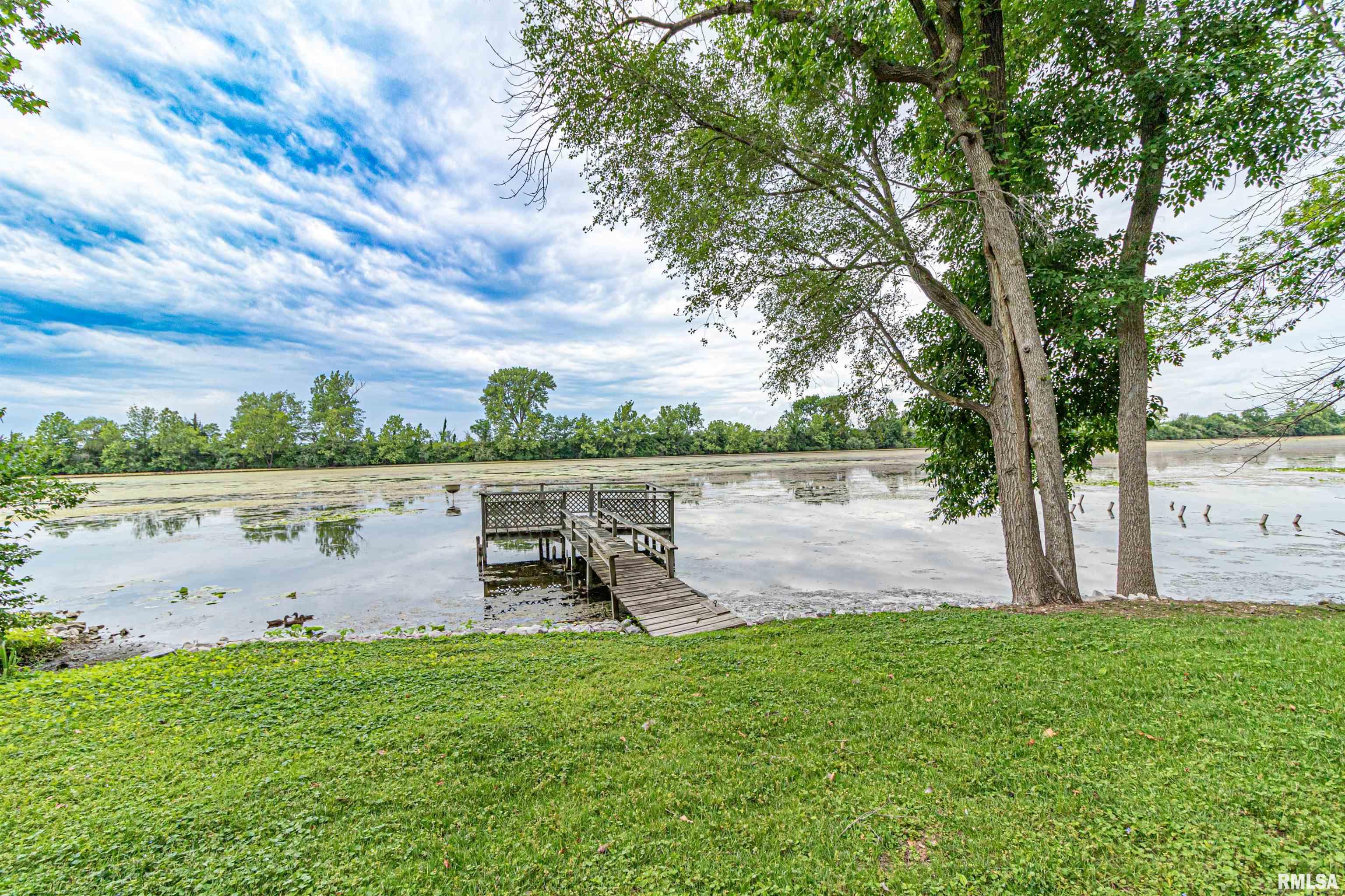 11397 Maple Island Road Manito, IL 61546 - Photo 13 of 43 Gallery Image 13