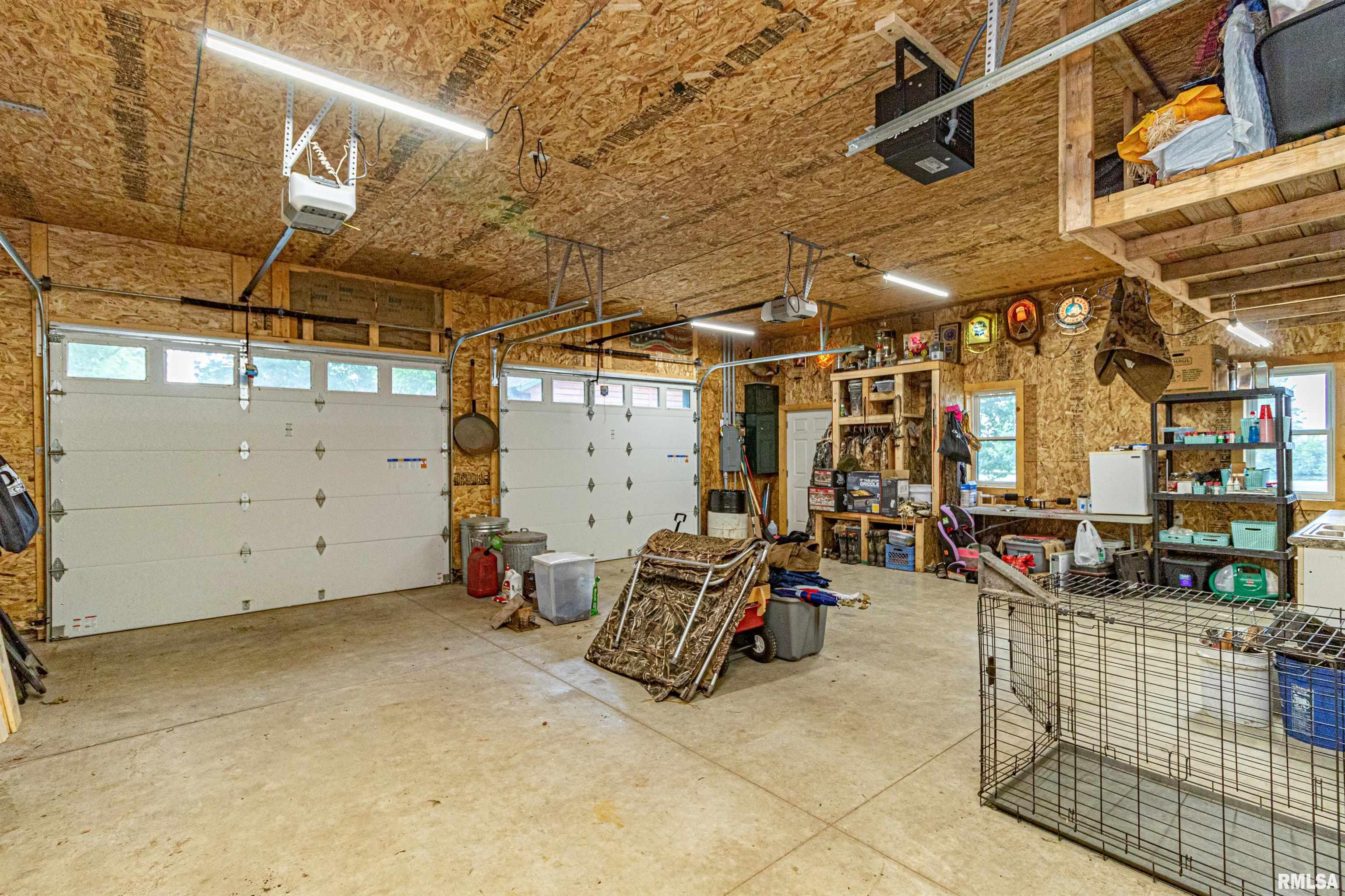 11397 Maple Island Road Manito, IL 61546 - Photo 16 of 43 Gallery Image 16