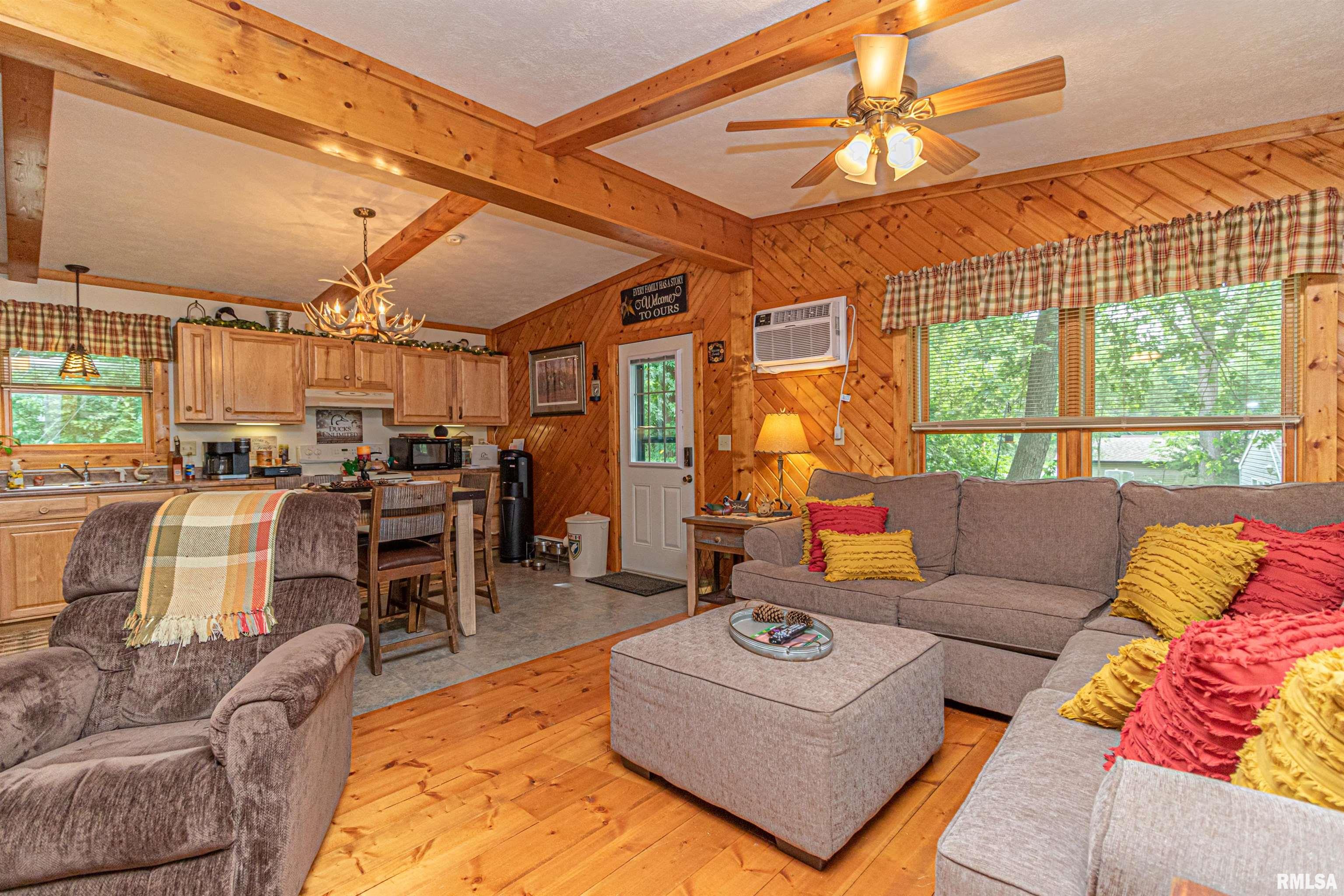 11397 Maple Island Road Manito, IL 61546 - Photo 22 of 43 Gallery Image 22