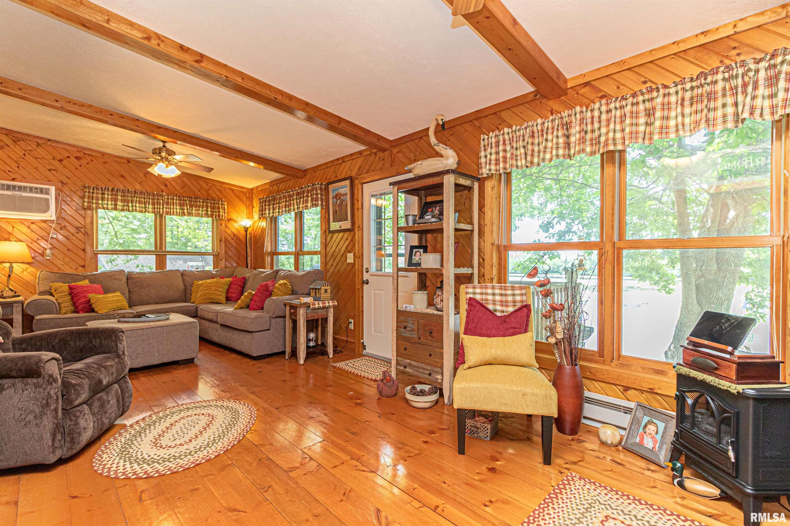 11397 Maple Island Road Manito, IL 61546 - Photo 24 of 43 Gallery Image 24