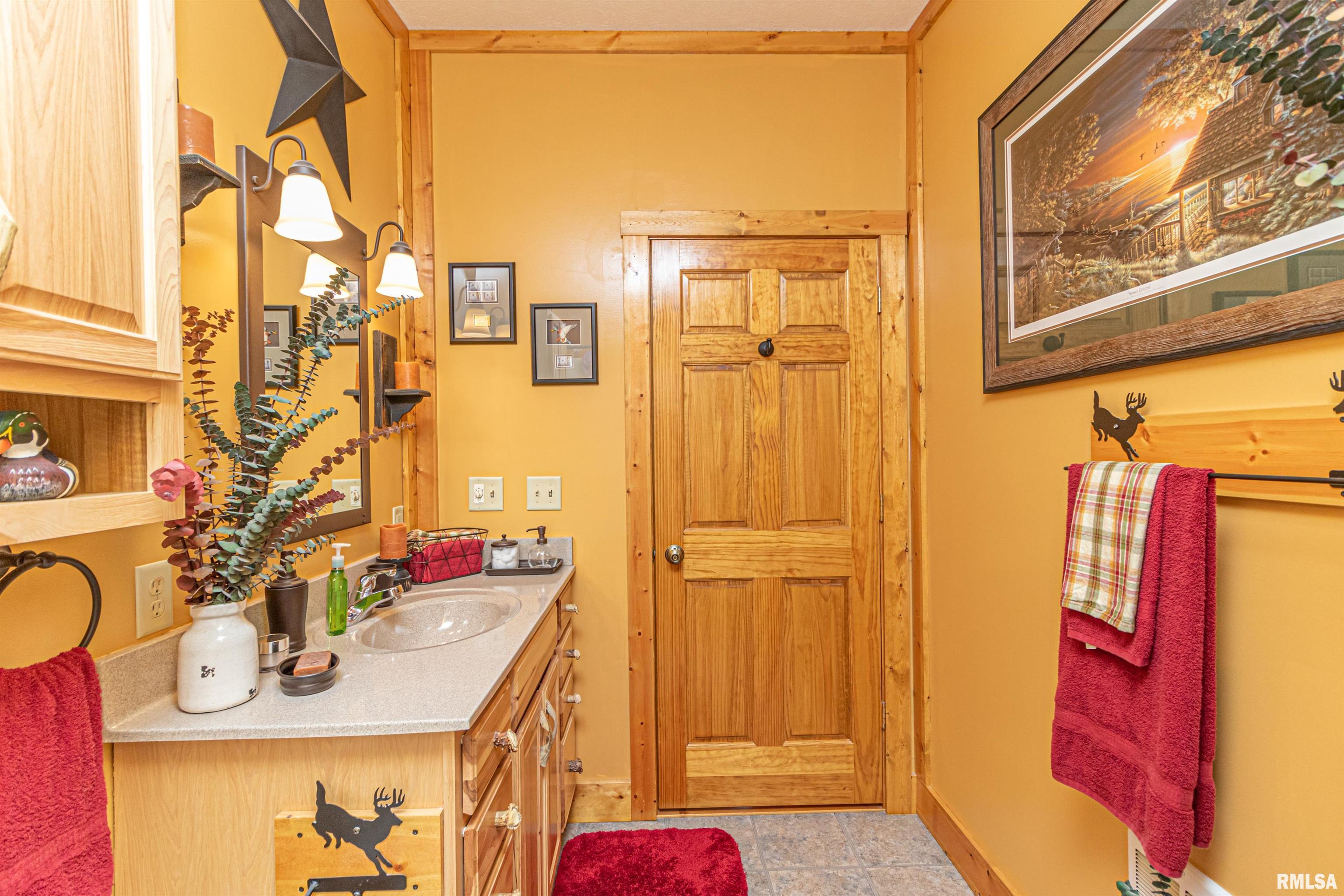 11397 Maple Island Road Manito, IL 61546 - Photo 27 of 43 Gallery Image 27