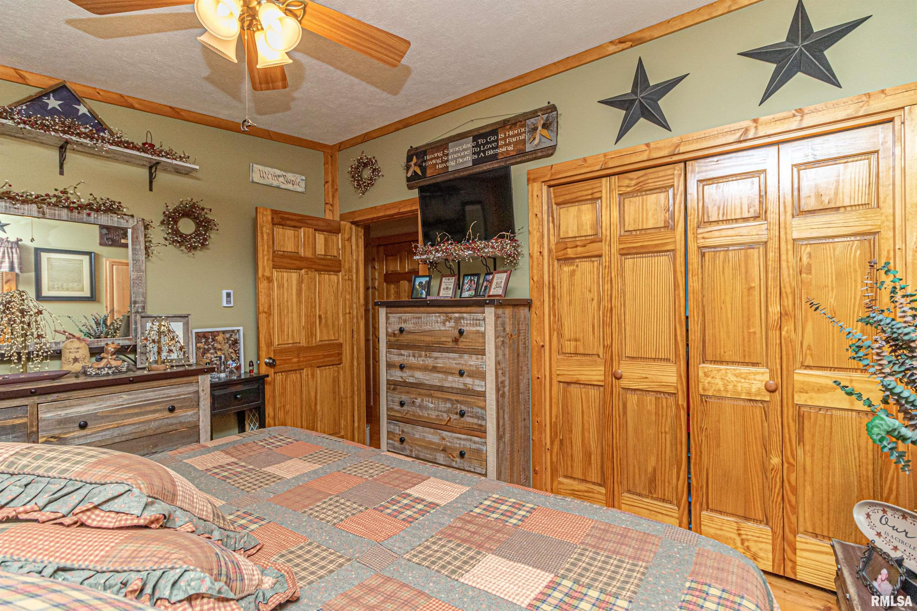 11397 Maple Island Road Manito, IL 61546 - Photo 34 of 43 Gallery Image 34