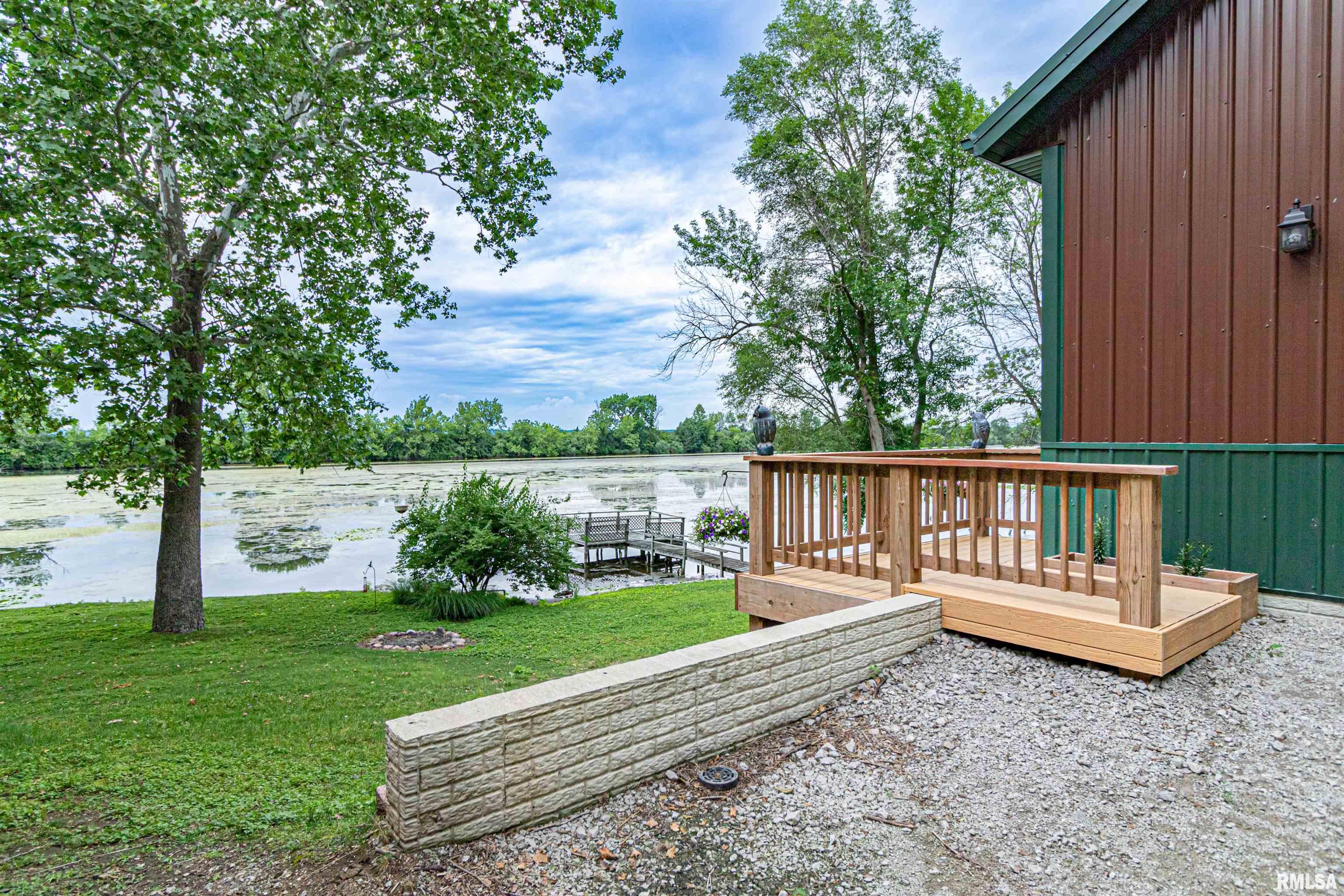 11397 Maple Island Road Manito, IL 61546 - Photo 4 of 43 Gallery Image 4