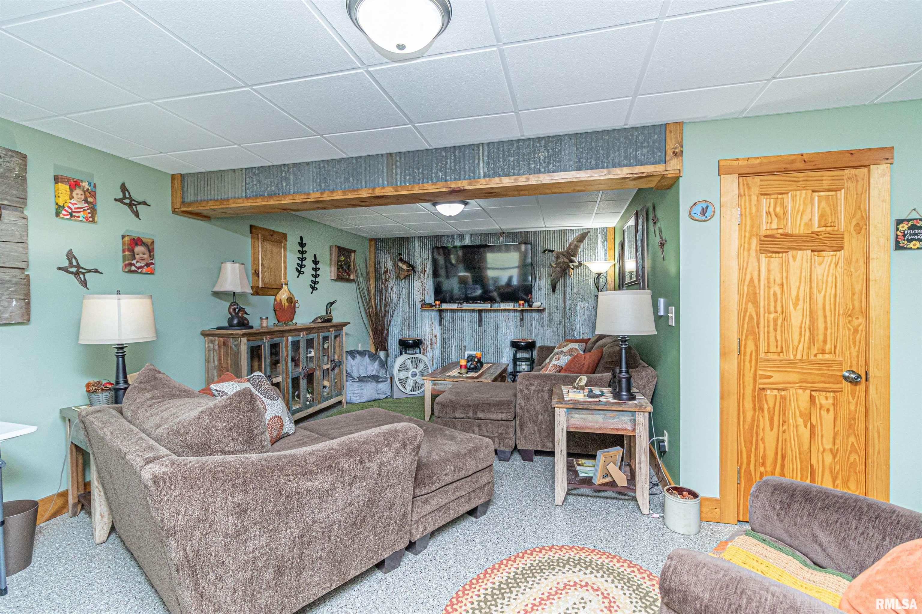 11397 Maple Island Road Manito, IL 61546 - Photo 41 of 43 Gallery Image 41