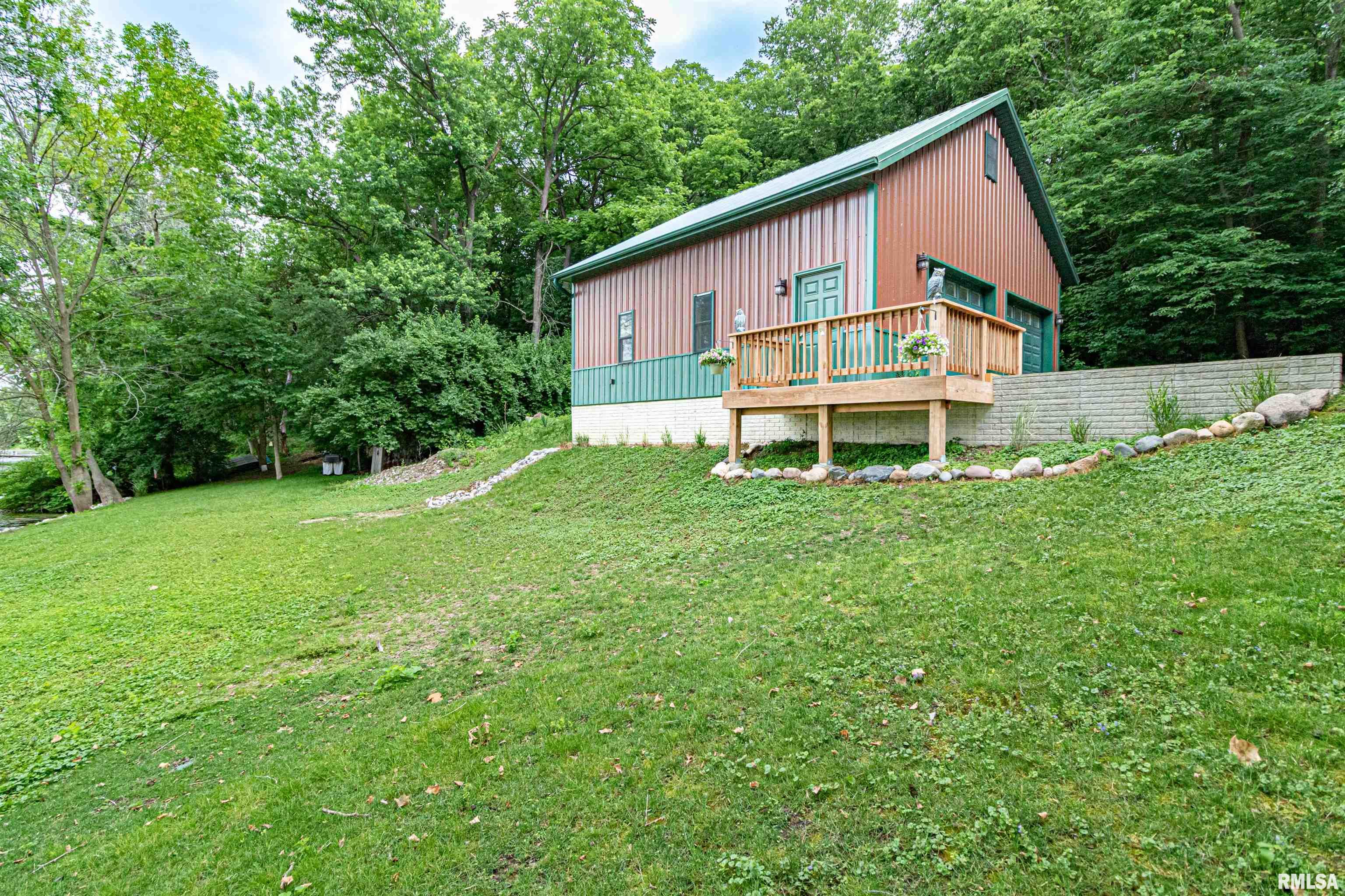 11397 Maple Island Road Manito, IL 61546 - Photo 5 of 43 Gallery Image 5