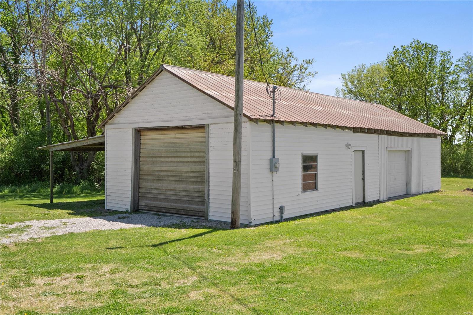 2056 Chas Young Road Dupo, IL 62239 - Photo 34 of 44 Gallery Image 34