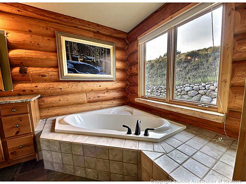 716 Blue Ridge Road Silverthorne, CO 80498 - Photo 15 of 25 Master Bath/Spa.