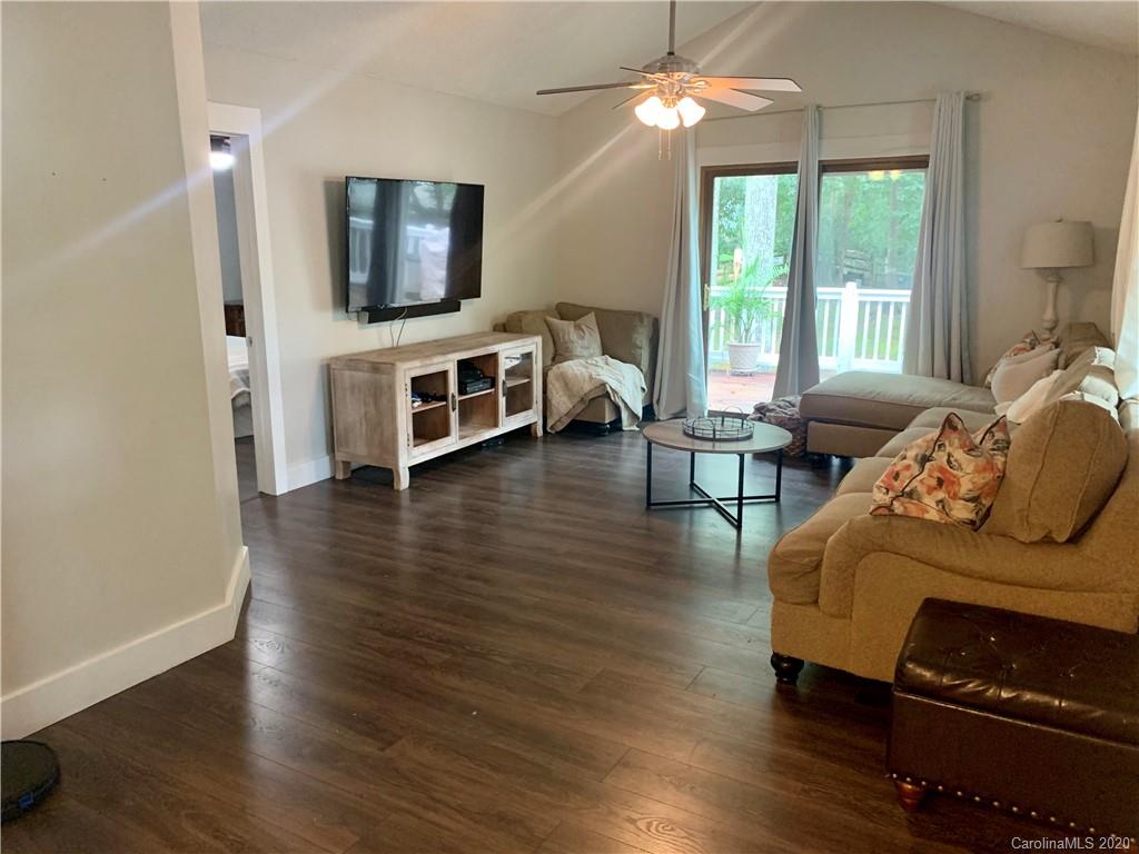 5057 Suwarrow Circle, Unit 57 Tega Cay, SC 29708 - Photo 17 of 46 Gallery Image 17