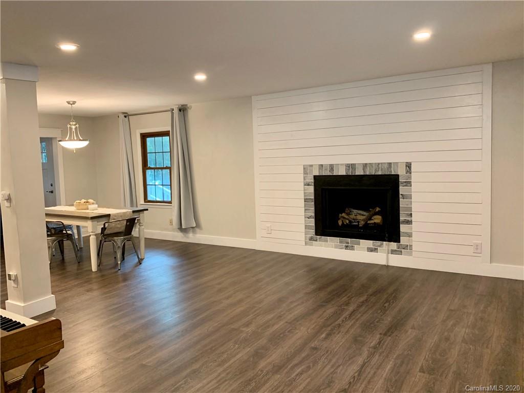 5057 Suwarrow Circle, Unit 57 Tega Cay, SC 29708 - Photo 3 of 46 Gallery Image 3