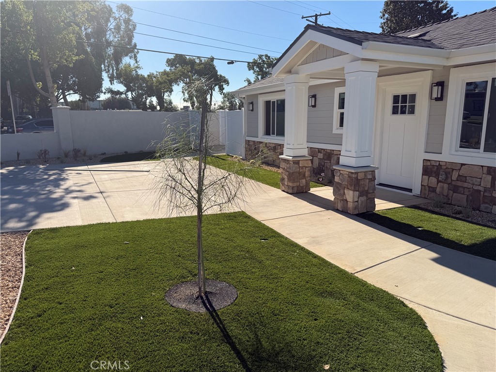 312 North Rodecker Drive Azusa, CA 91702 - Photo 2 of 5 Front Side Angle