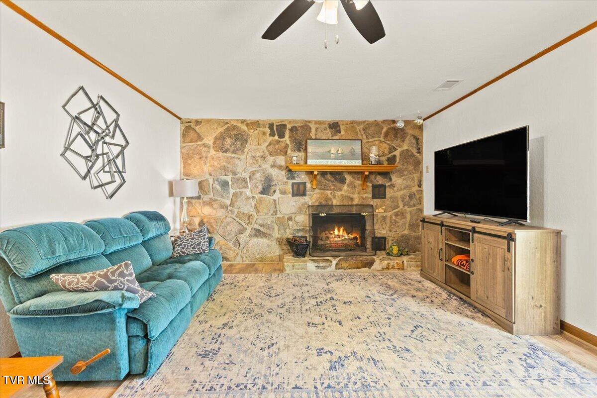 1012 South Gate Drive Elizabethton, TN 37643 - Photo 32 of 58 34-128A0801