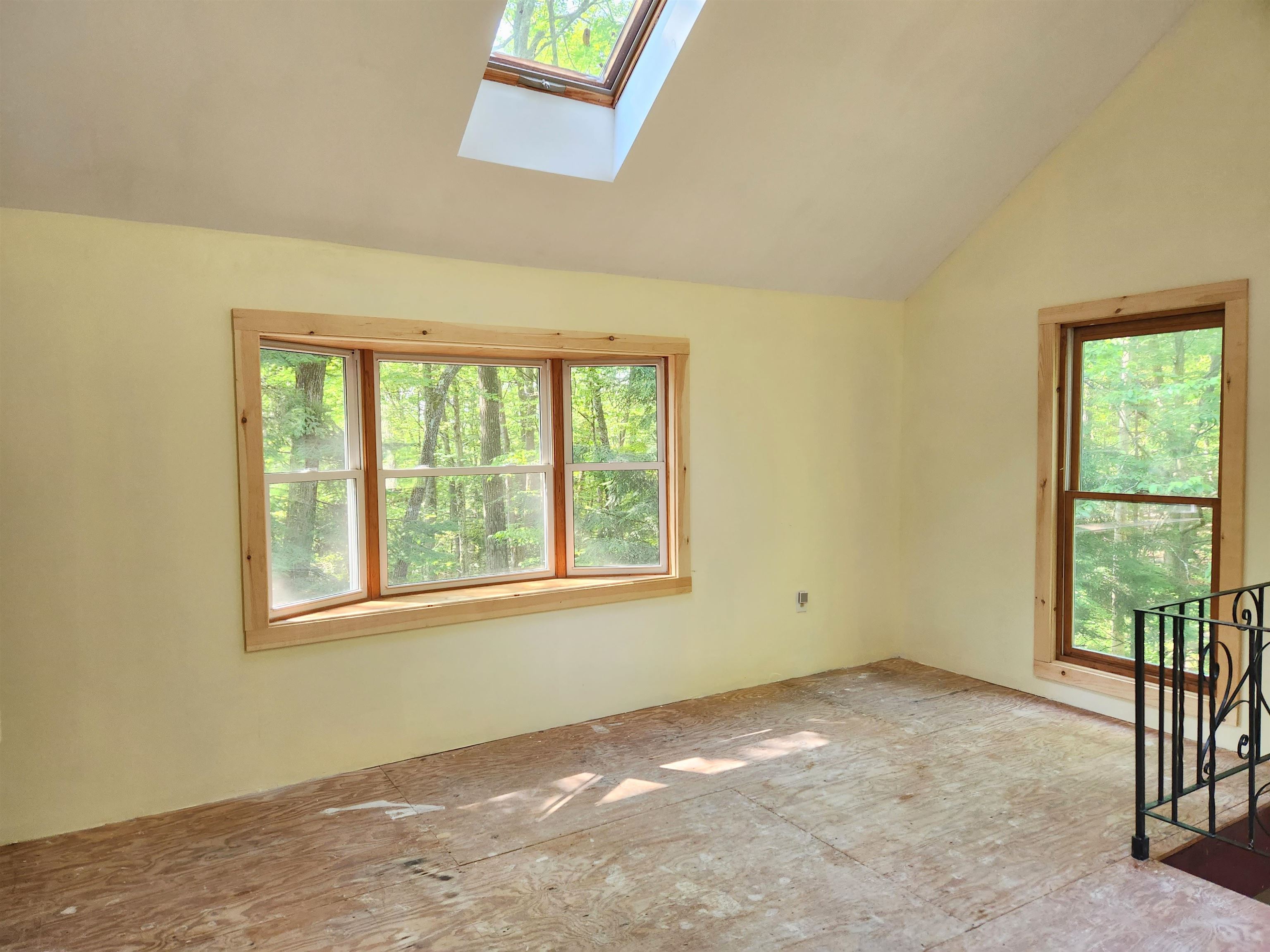 177 Ogorman Road Newbury, VT 05033 - Photo 6 of 30