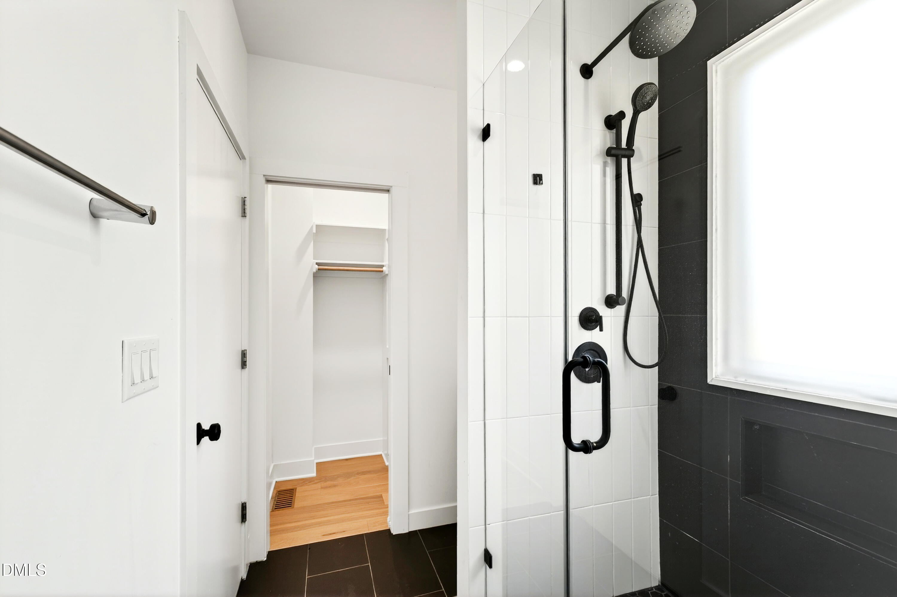 2159 Mayview Road, Unit B Raleigh, NC 27607 - Photo 25 of 50 a bathroom with a shower