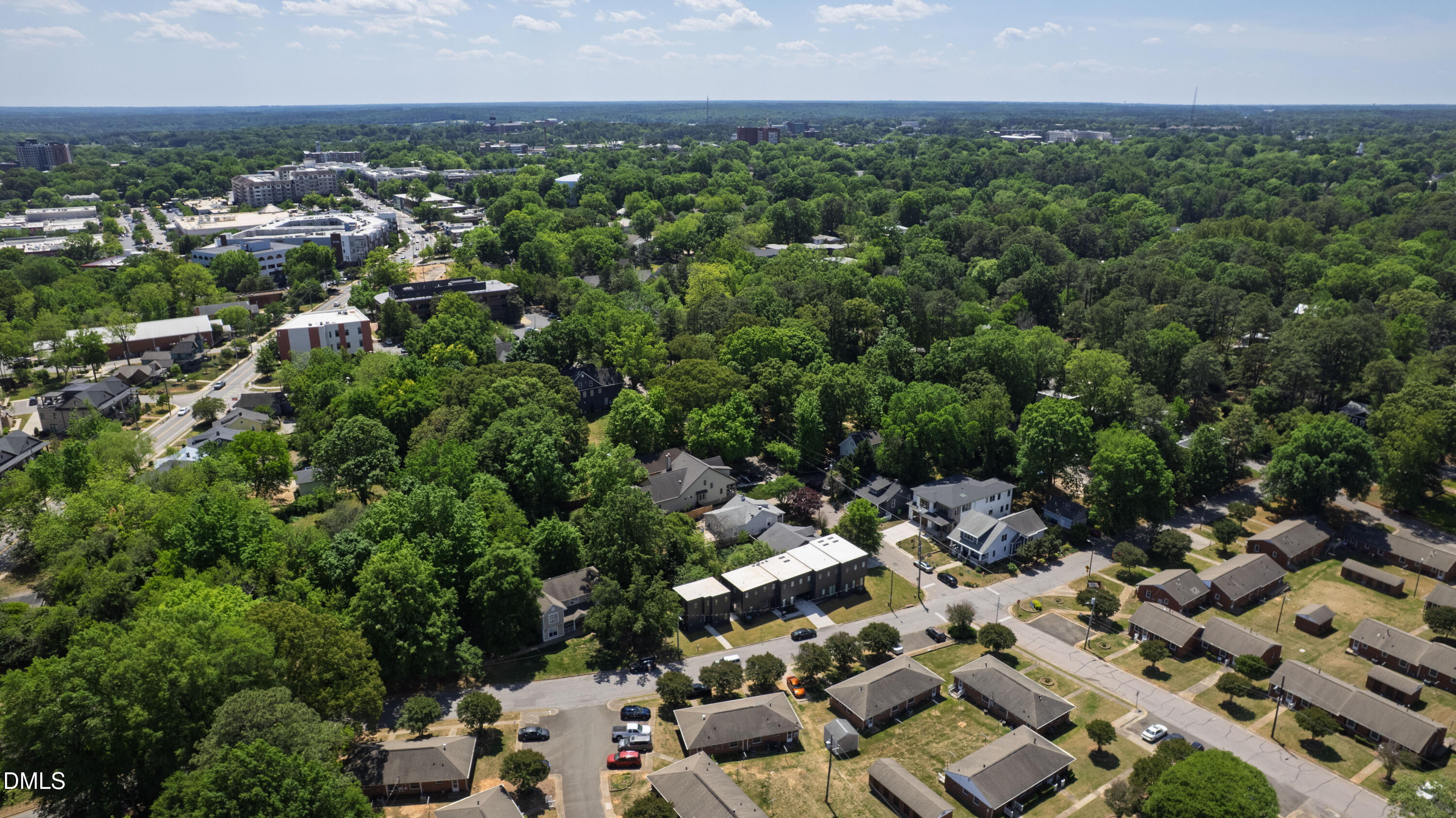 2159 Mayview Road, Unit B Raleigh, NC 27607 - Photo 40 of 50 an aerial view of multiple house