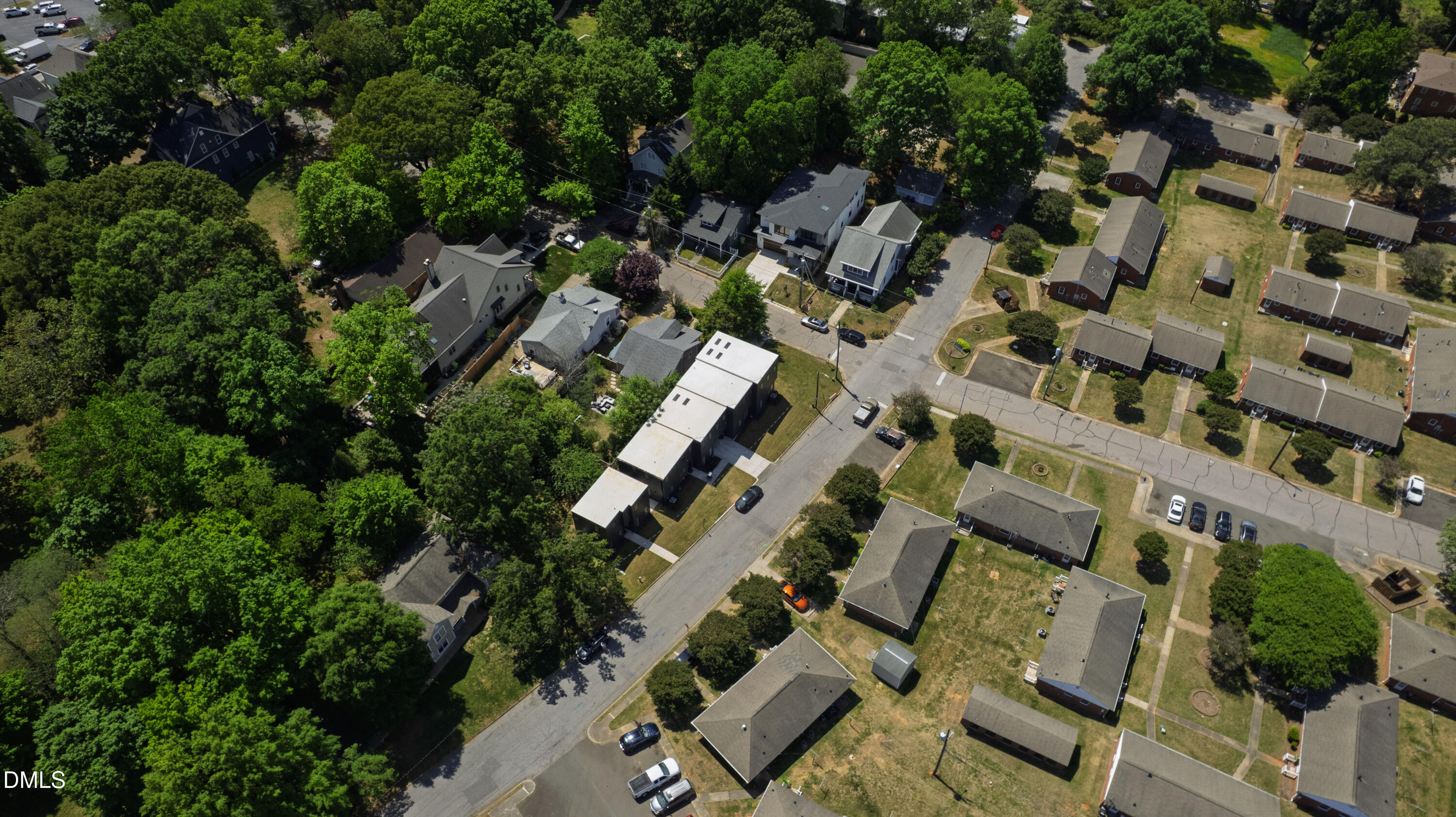 2159 Mayview Road, Unit B Raleigh, NC 27607 - Photo 46 of 50 an aerial view of multiple house